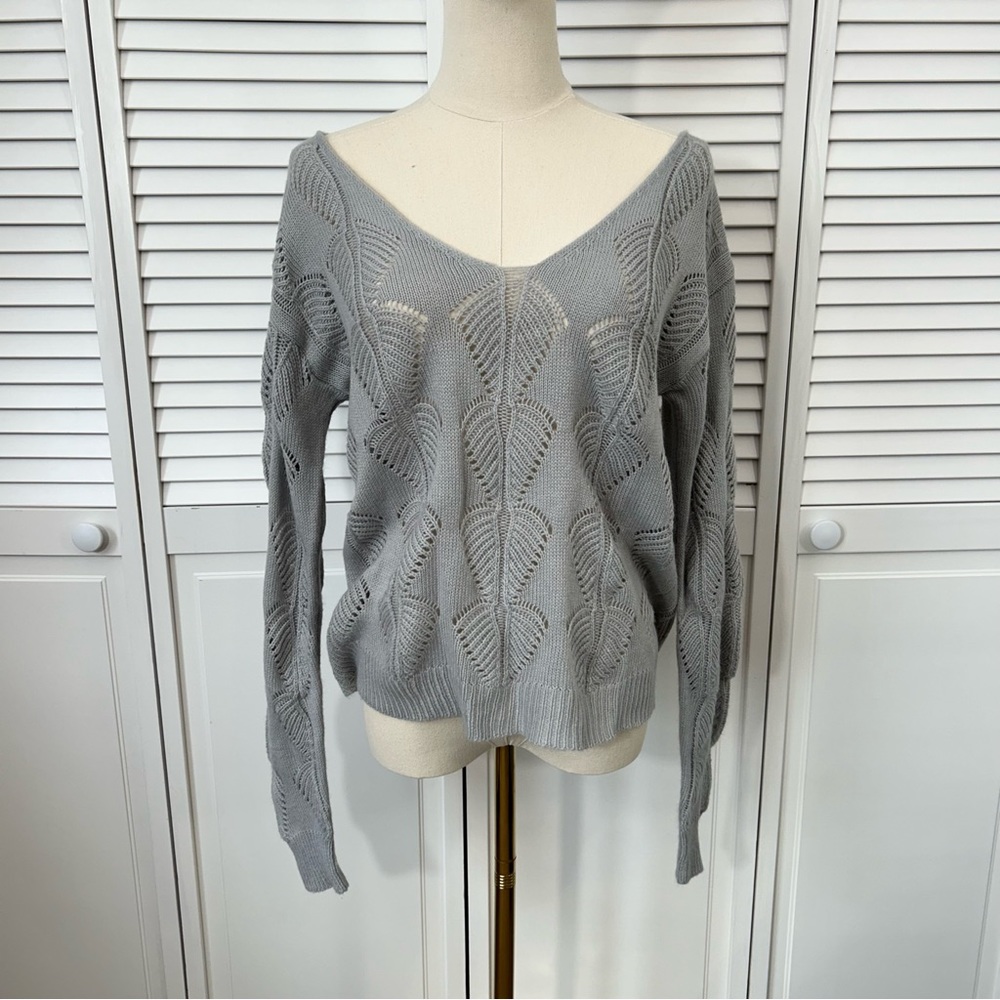 SOLD💗 Gray Balletcore or Coquette Off-Shoulder Long Sleeve Lightweight Sweater